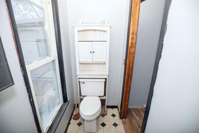 108 W Railroad Street, Fredericksburg, IA 50630