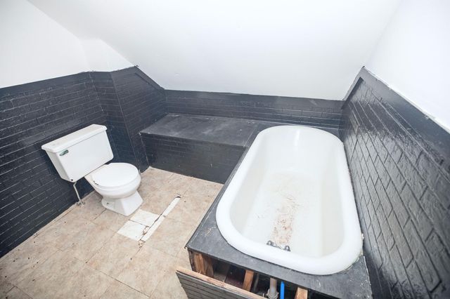 108 W Railroad Street, Fredericksburg, IA 50630