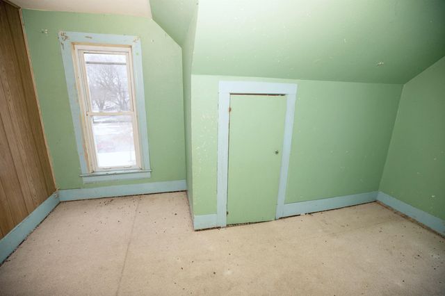 108 W Railroad Street, Fredericksburg, IA 50630