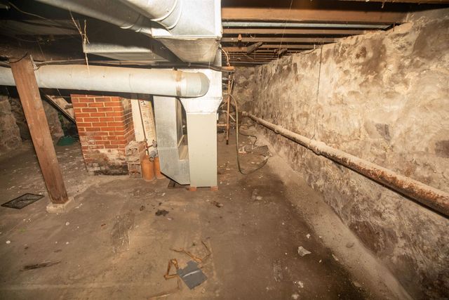 108 W Railroad Street, Fredericksburg, IA 50630