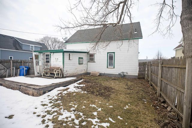 108 W Railroad Street, Fredericksburg, IA 50630