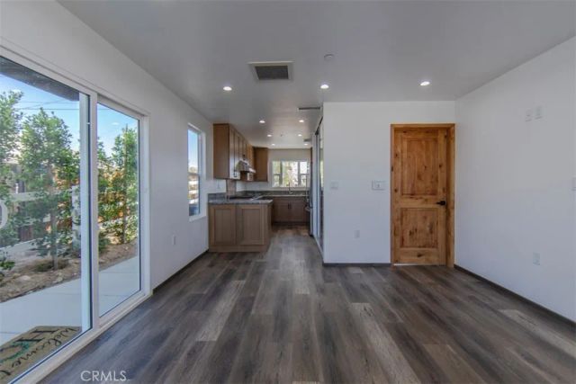 16590 Forrest Avenue, Victorville, CA 92395