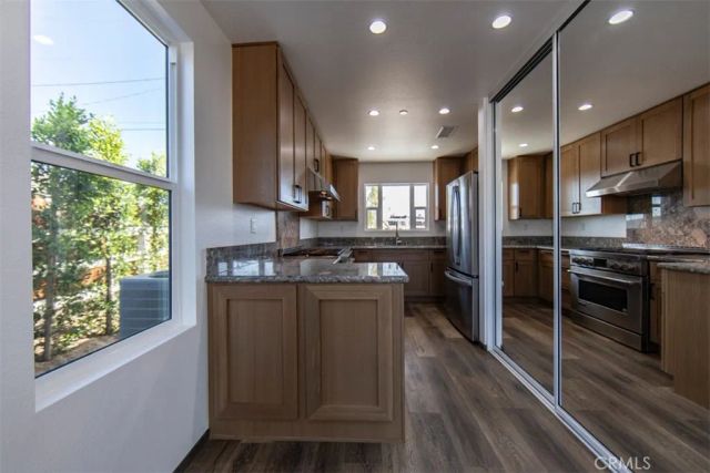 16590 Forrest Avenue, Victorville, CA 92395