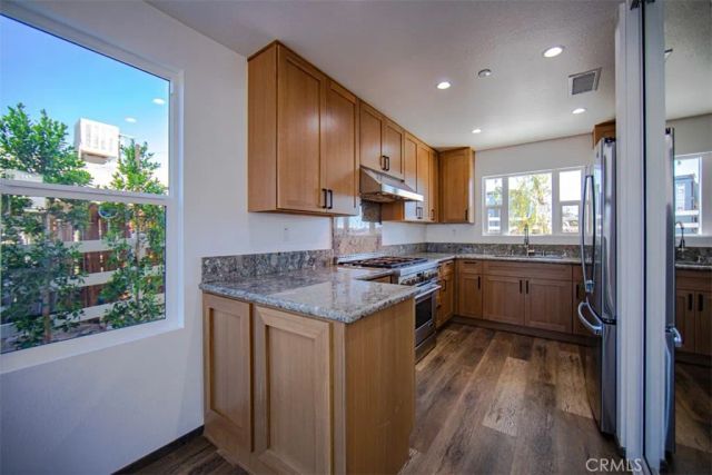 16590 Forrest Avenue, Victorville, CA 92395