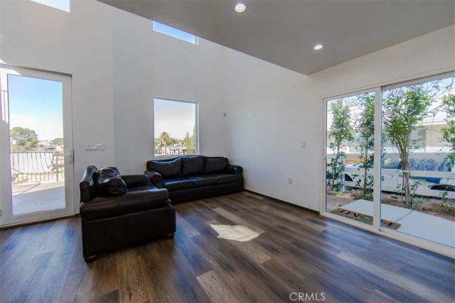 16590 Forrest Avenue, Victorville, CA 92395