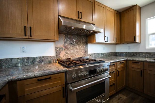 16590 Forrest Avenue, Victorville, CA 92395