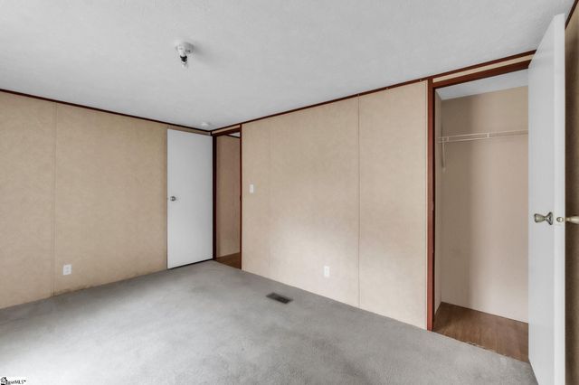 145 Shaw Ridge Drive, Woodruff, SC 29388