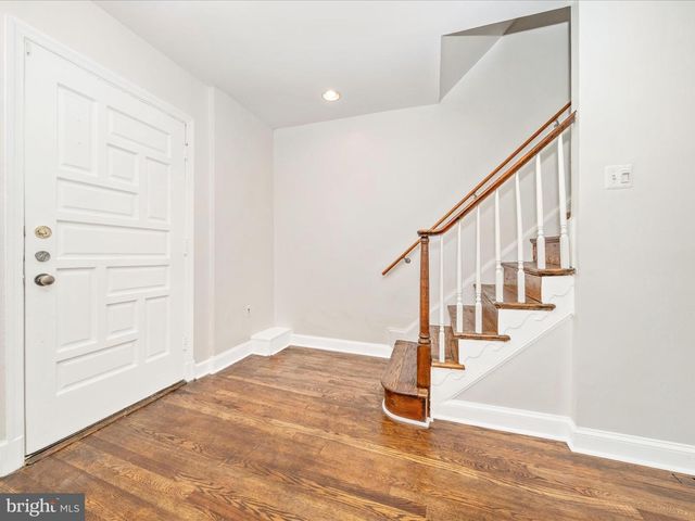 3960 BLAINE ST NE, Washington, DC 20019