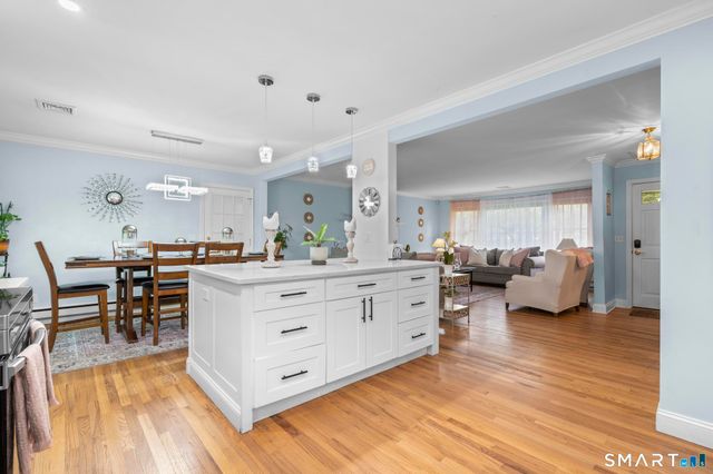 21 Redcoat Road, Norwalk, CT 06850