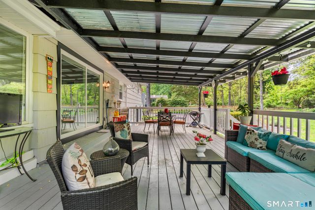 21 Redcoat Road, Norwalk, CT 06850