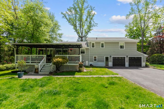 21 Redcoat Road, Norwalk, CT 06850