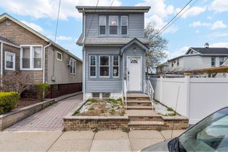8423 NEWKIRK AVE, North Bergen, NJ 07047