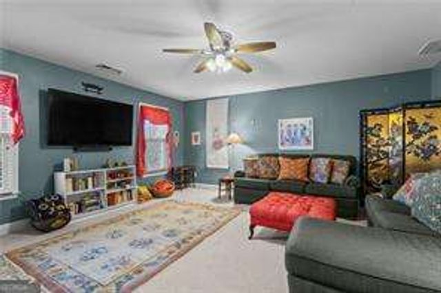 512 Twilley Ridge Road SW, Smyrna, GA 30082