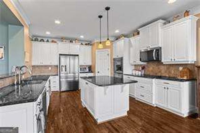 512 Twilley Ridge Road SW, Smyrna, GA 30082