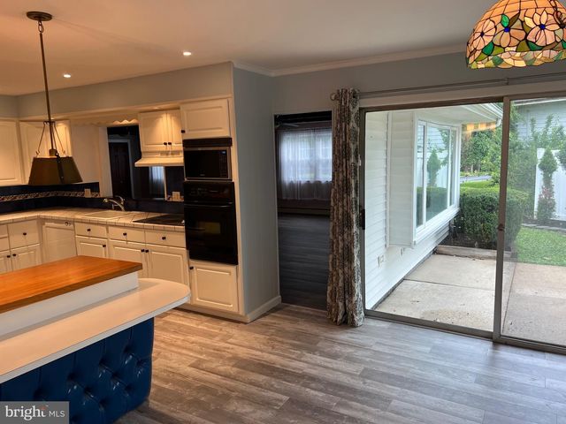16 WENDY RD, Reading, PA 19601