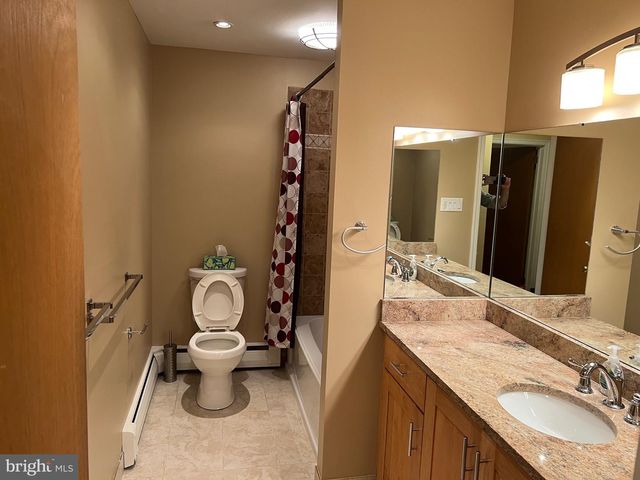 16 WENDY RD, Reading, PA 19601