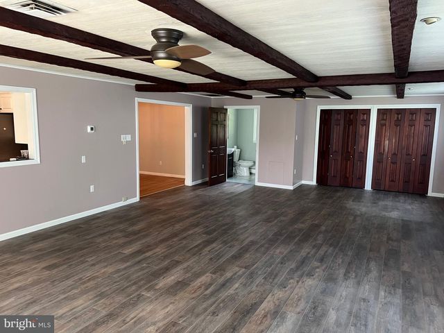 16 WENDY RD, Reading, PA 19601