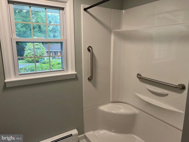 16 WENDY RD, Reading, PA 19601