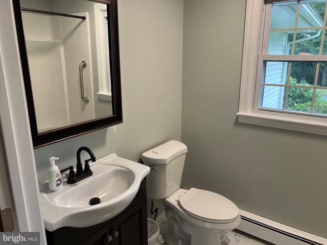 16 WENDY RD, Reading, PA 19601