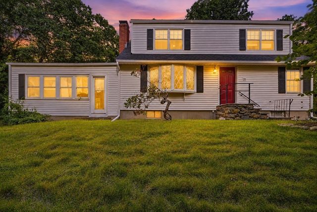 28 Spring Rd, Westborough, MA 01581