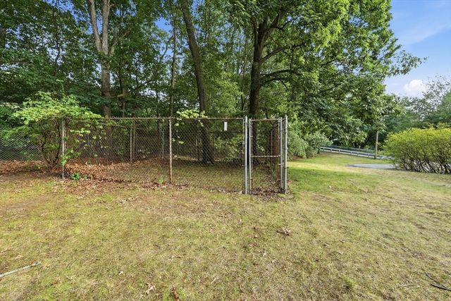 28 Spring Rd, Westborough, MA 01581