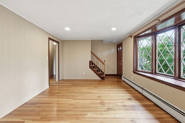 28 Spring Rd, Westborough, MA 01581