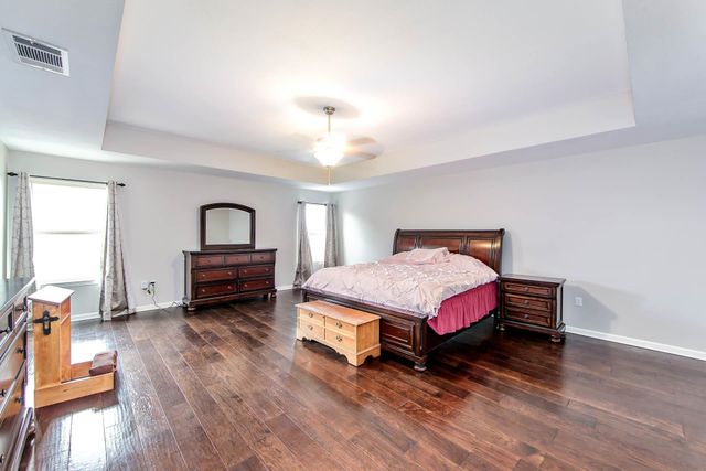 256 Riverwood Dr, Houma, LA 70360