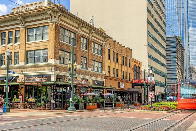 1211 Caroline Street 1504, Houston, TX 77002