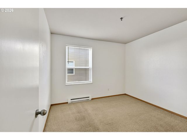 410 Nw UPTOWN Ter 3B, Portland, OR 97210