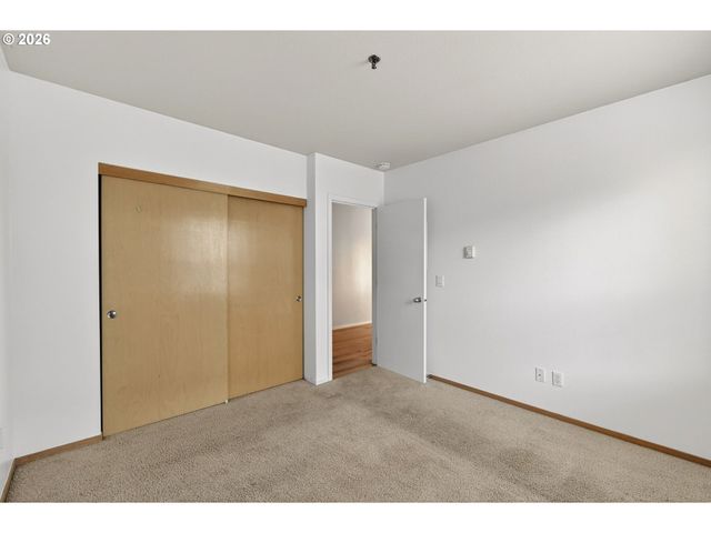 410 Nw UPTOWN Ter 3B, Portland, OR 97210