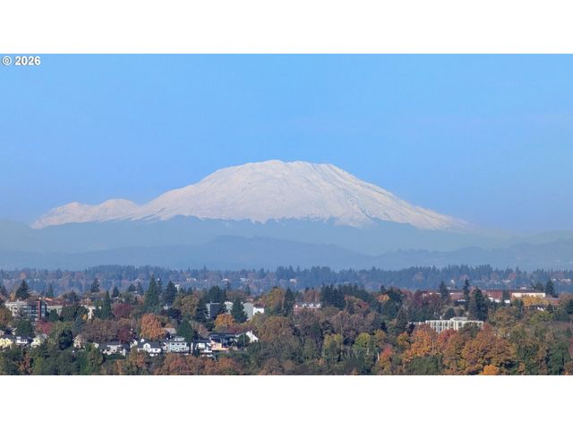 410 Nw UPTOWN Ter 3B, Portland, OR 97210