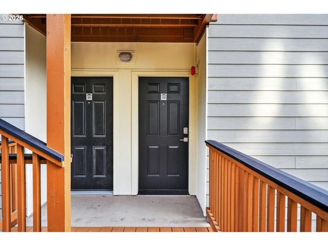 410 Nw UPTOWN Ter 3B, Portland, OR 97210