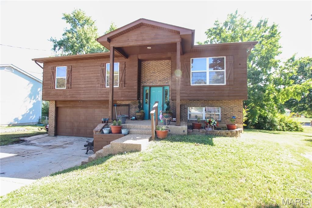 574 Falcon Drive, Sullivan, MO 63080