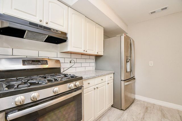 5811 Greencraig Drive, Houston, TX 77035