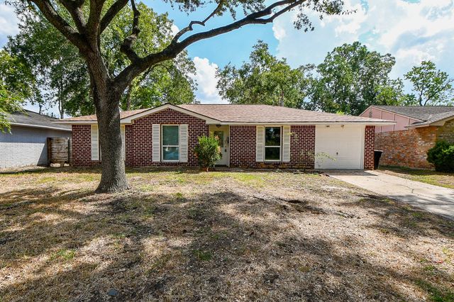 5811 Greencraig Drive, Houston, TX 77035