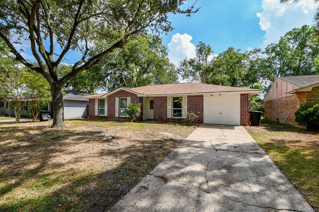5811 Greencraig Drive, Houston, TX 77035