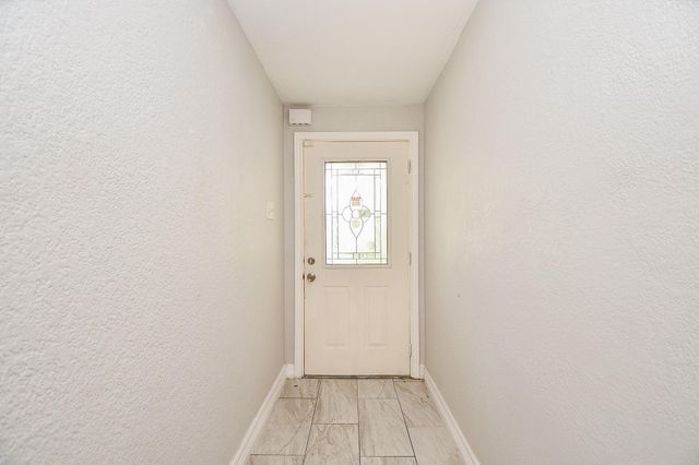 5811 Greencraig Drive, Houston, TX 77035