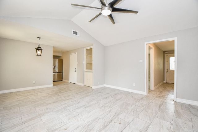 5811 Greencraig Drive, Houston, TX 77035