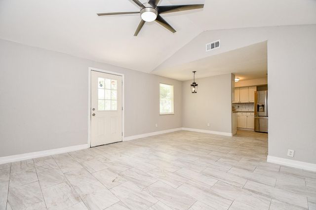 5811 Greencraig Drive, Houston, TX 77035