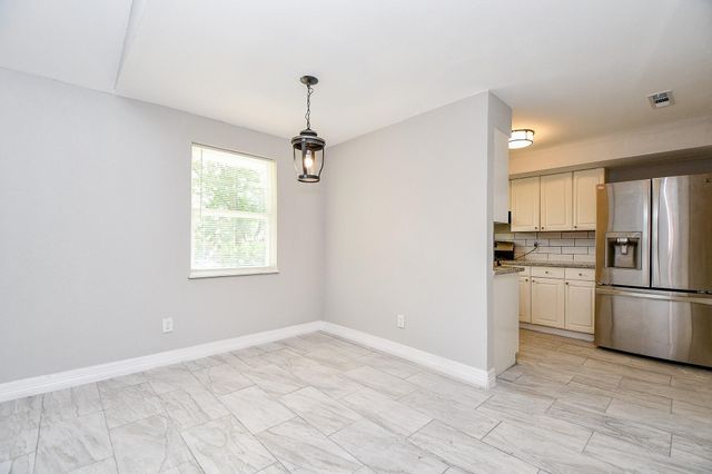 5811 Greencraig Drive, Houston, TX 77035