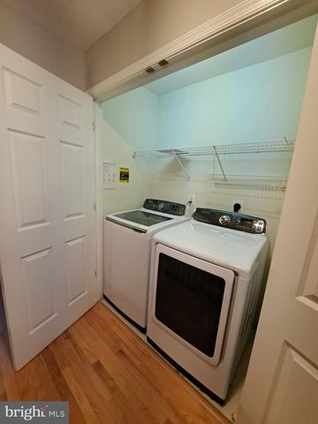 7738 HERITAGE WOODS WAY, Annandale, VA 22003