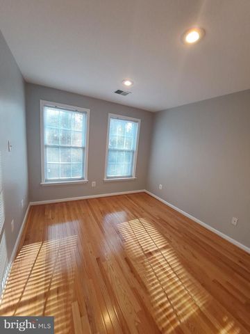 7738 HERITAGE WOODS WAY, Annandale, VA 22003