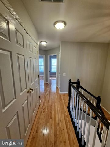 7738 HERITAGE WOODS WAY, Annandale, VA 22003