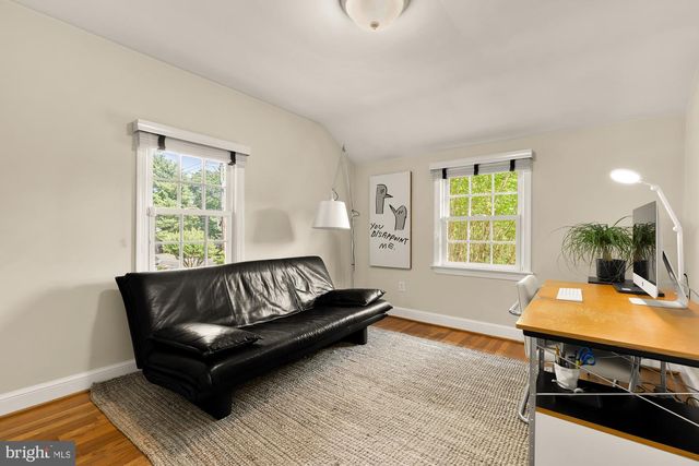 517 JANNEYS LN, Alexandria, VA 22302