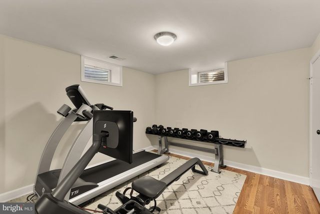 517 JANNEYS LN, Alexandria, VA 22302