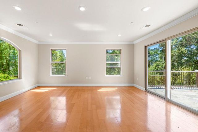 462 Quail Drive, Santa Cruz, CA 95060