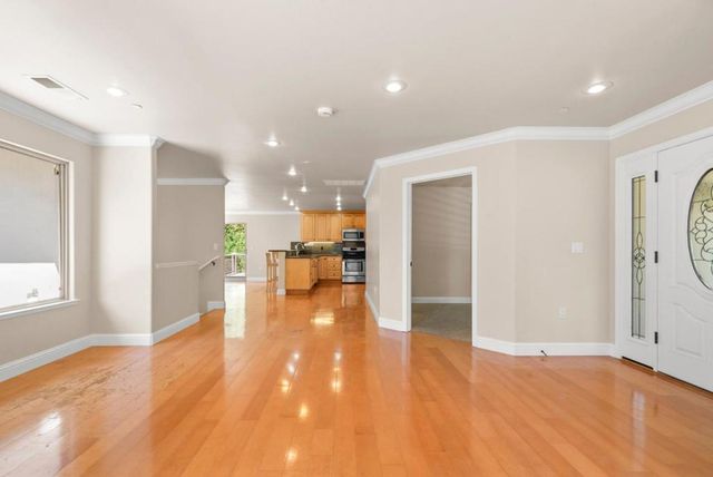 462 Quail Drive, Santa Cruz, CA 95060