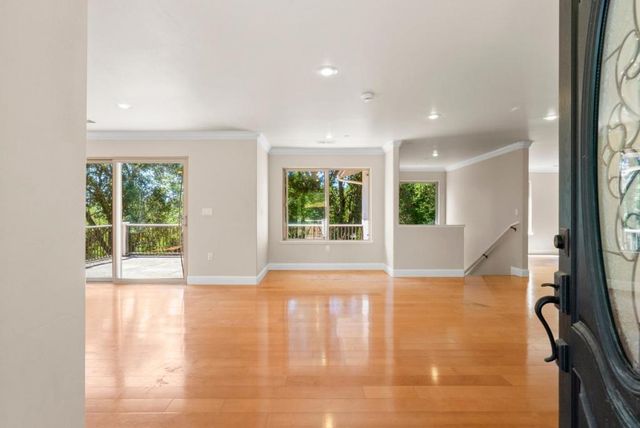 462 Quail Drive, Santa Cruz, CA 95060