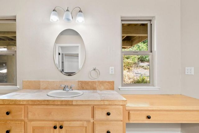 462 Quail Drive, Santa Cruz, CA 95060