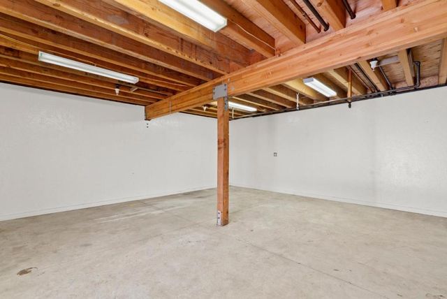 462 Quail Drive, Santa Cruz, CA 95060